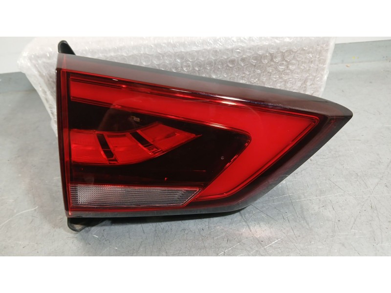 Recambio de piloto trasero izquierdo interior para mg zs suv (azs1) 1.5 vti referencia OEM IAM 10293793  