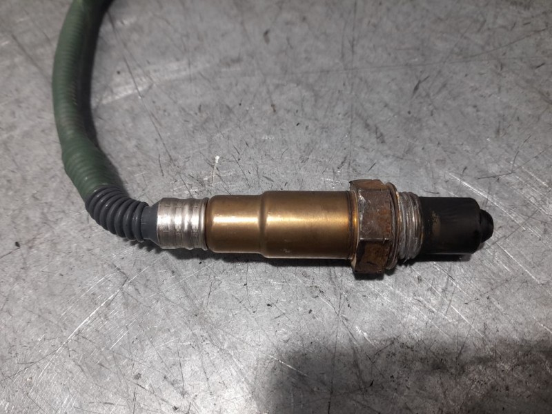 Recambio de sonda lambda para dacia sandero stepway referencia OEM IAM H8201140217 0258027031 