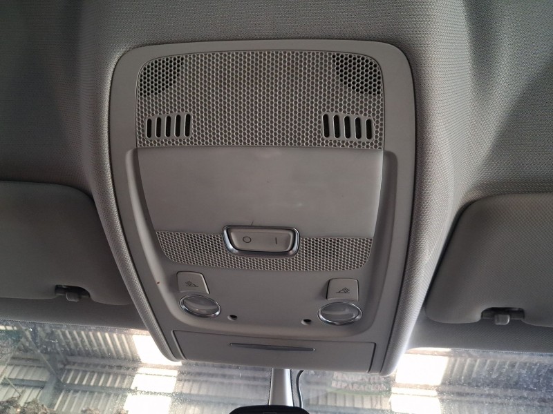 Recambio de luz interior para audi a5 sportback (8ta) 2.0 tdi referencia OEM IAM 8T0947111  