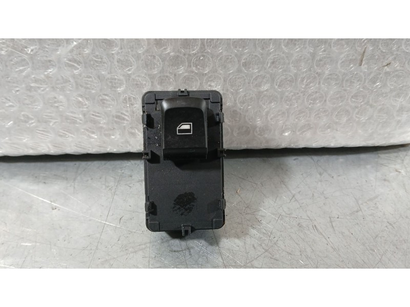 Recambio de mando elevalunas delantero derecho para mg zs suv (azs1) 1.5 vti referencia OEM IAM 10470986  
