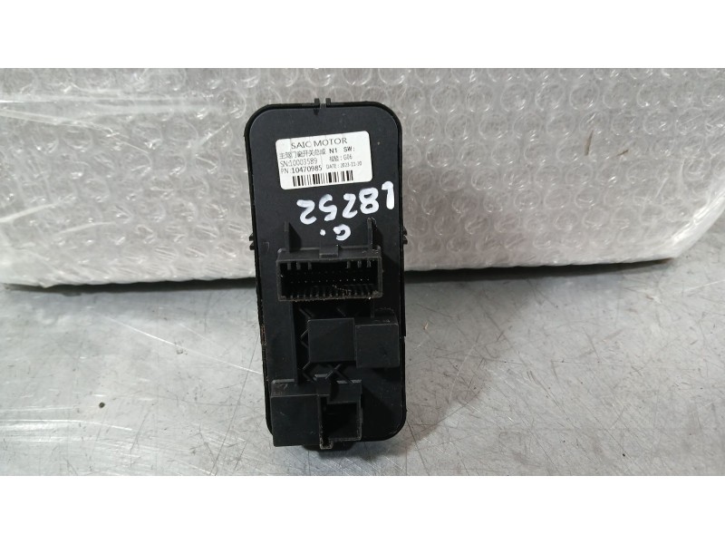 Recambio de mando elevalunas delantero izquierdo para mg zs suv (azs1) 1.5 vti referencia OEM IAM 10470985  