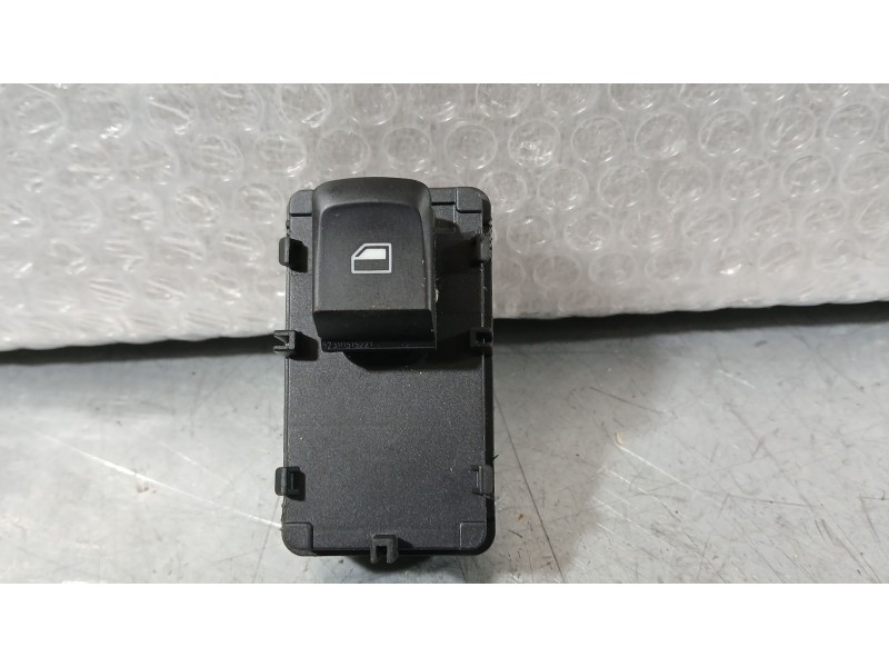 Recambio de mando elevalunas trasero derecho para mg zs suv (azs1) 1.5 vti referencia OEM IAM 10470993  