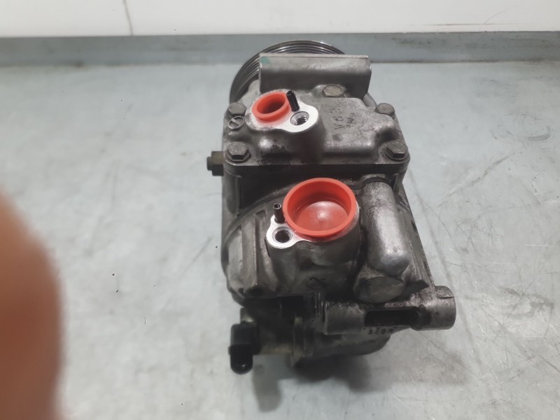 Recambio de compresor aire acondicionado para volkswagen golf v (1k1) 2.0 tdi referencia OEM IAM 1K0820808F  