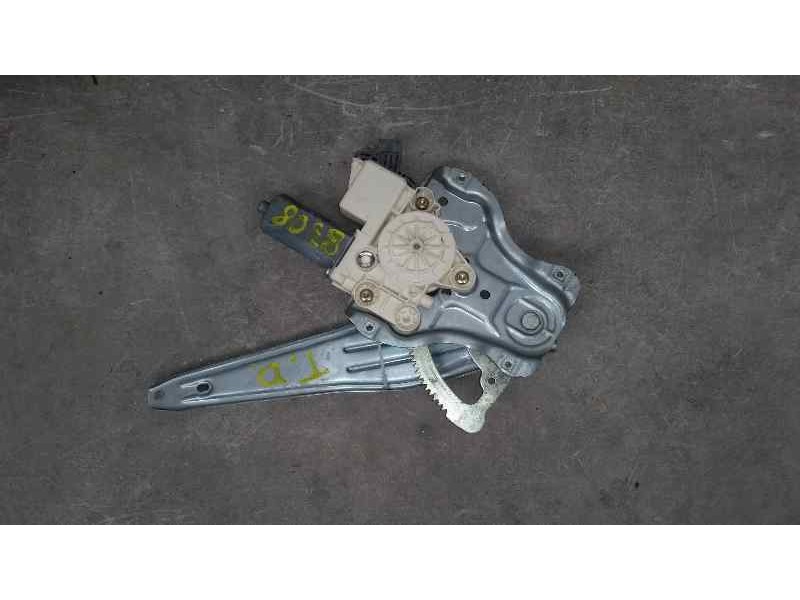 Recambio de elevalunas trasero derecho para toyota avensis berlina (t25) 2.2 d-4d executive sedán (4-ptas.) referencia OEM IAM 6