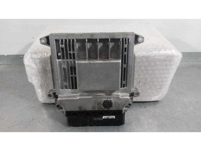 Recambio de centralita motor uce para hyundai i30 (fd) 1.4 referencia OEM IAM 391122B162  