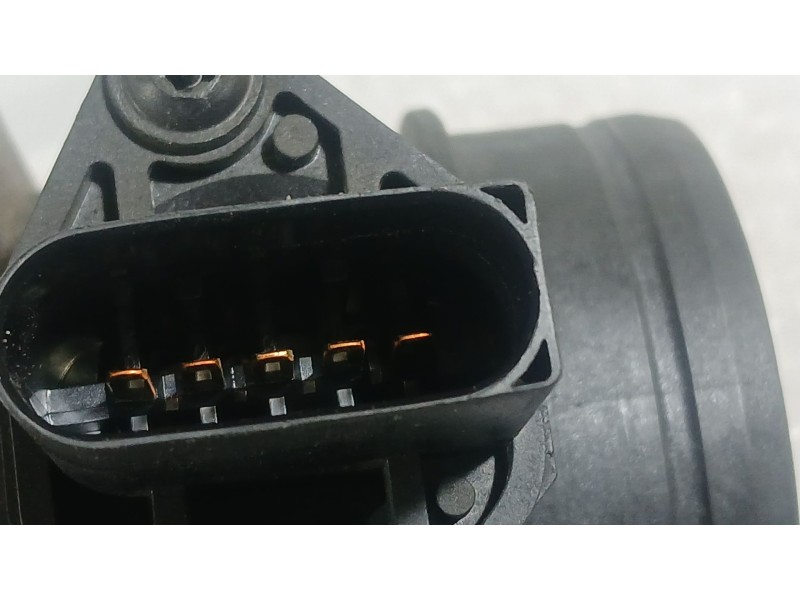 Recambio de caudalimetro para audi a3 (8l1) 1.8 t referencia OEM IAM 06A906473  
