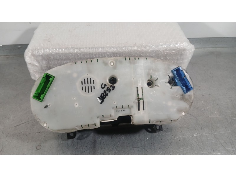 Recambio de cuadro instrumentos para audi a3 (8l1) 1.8 t referencia OEM IAM 8L0920900F  