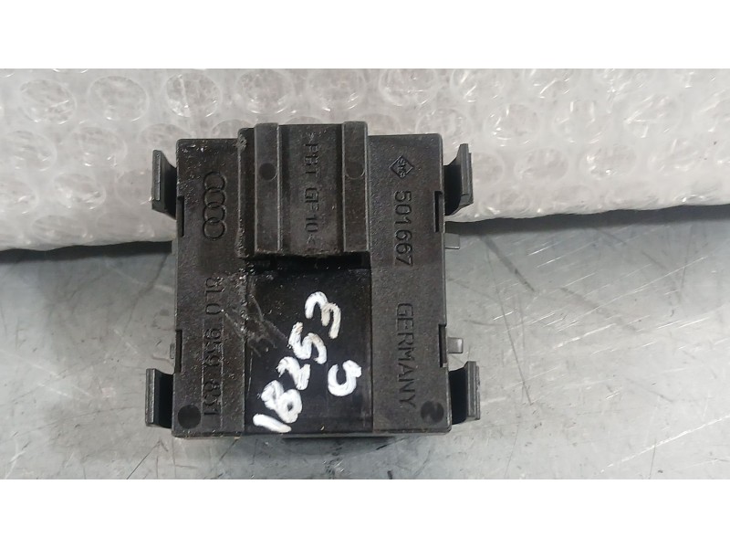Recambio de mando elevalunas delantero izquierdo para audi a3 (8l1) 1.8 t referencia OEM IAM 8L09598514PK  