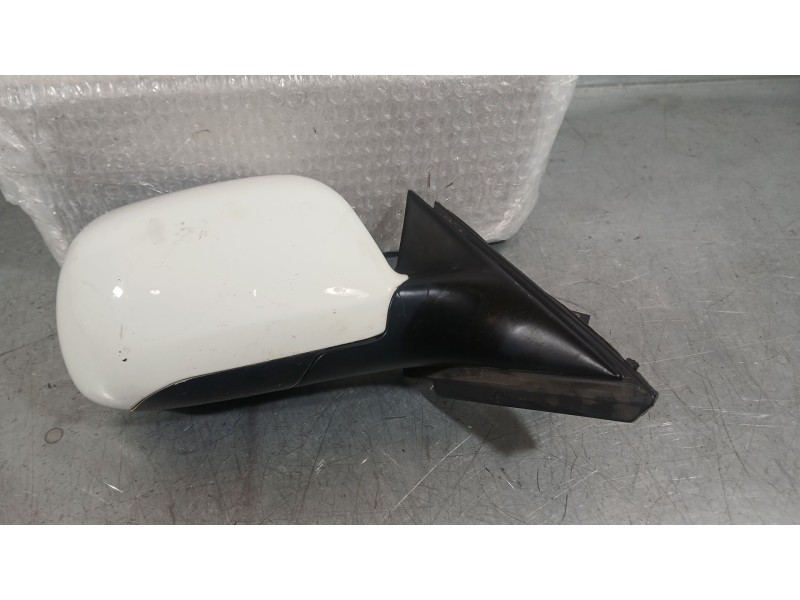Recambio de retrovisor derecho para audi a3 (8l1) 1.8 t referencia OEM IAM 8L1858500B  