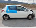toyota yaris (_p13_) del año 2013