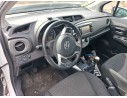 toyota yaris (_p13_) del año 2013