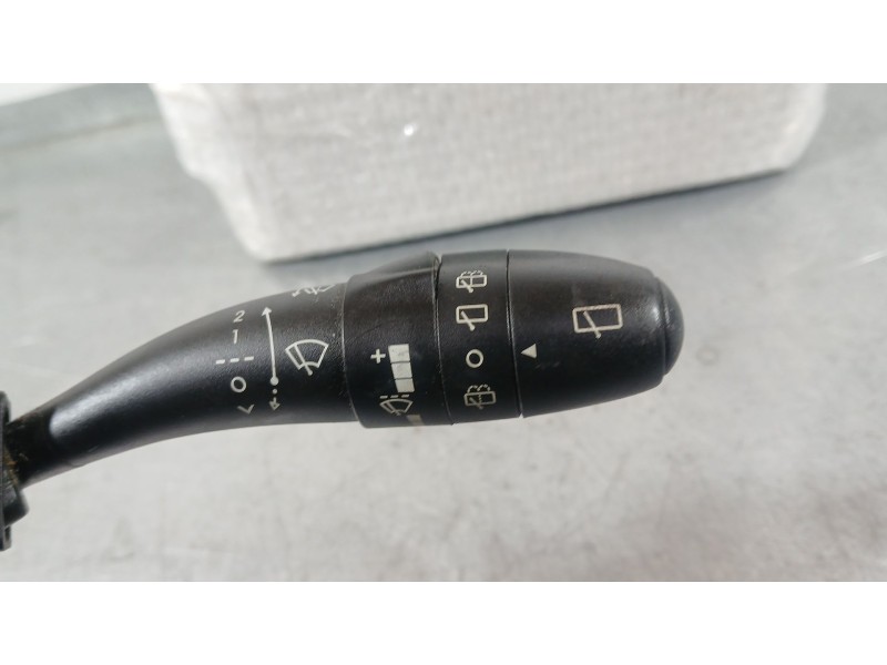 Recambio de mando intermitentes para hyundai i30 (fd) 1.4 referencia OEM IAM   