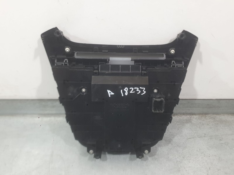 Recambio de mando radio para ford ecosport 1.5 ecoblue tdci referencia OEM IAM   