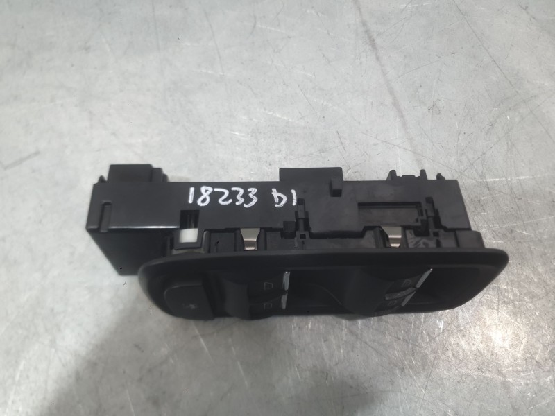 Recambio de mando elevalunas delantero izquierdo para ford ecosport 1.5 ecoblue tdci referencia OEM IAM 1823256  