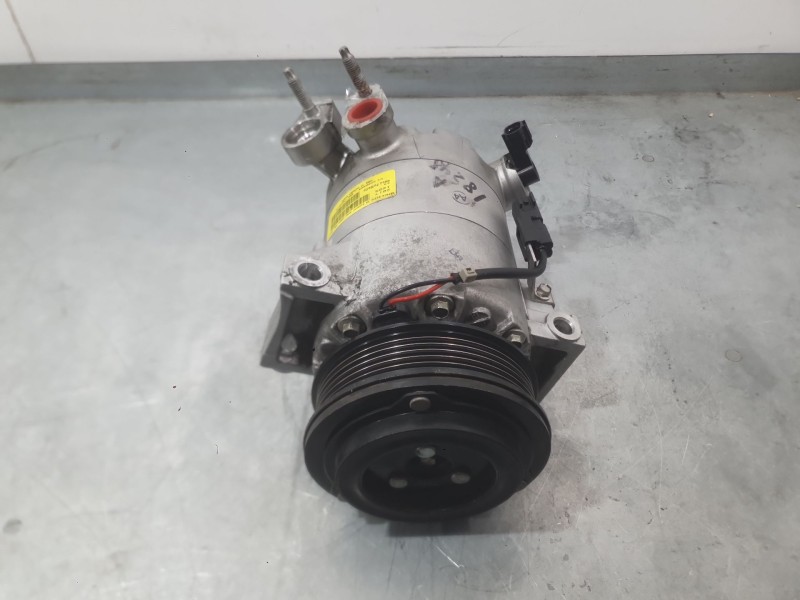Recambio de compresor aire acondicionado para ford focus iii 1.0 ecoboost referencia OEM IAM 2100870  