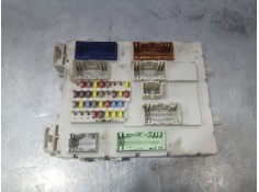 CAJA RELES / FUSIBLES 1842390 