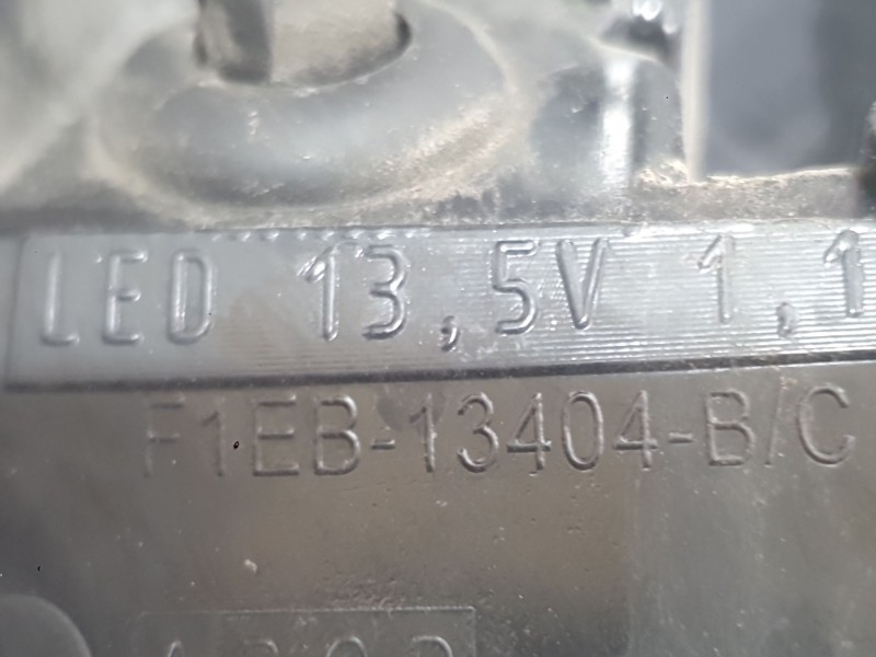 Recambio de piloto trasero derecho para ford focus iii 1.0 ecoboost referencia OEM IAM 1906354  