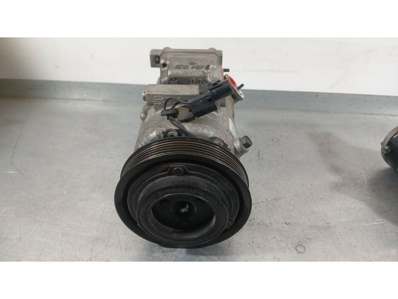 Recambio de compresor aire acondicionado para hyundai i30 (fd) 1.4 referencia OEM IAM 977012H002  