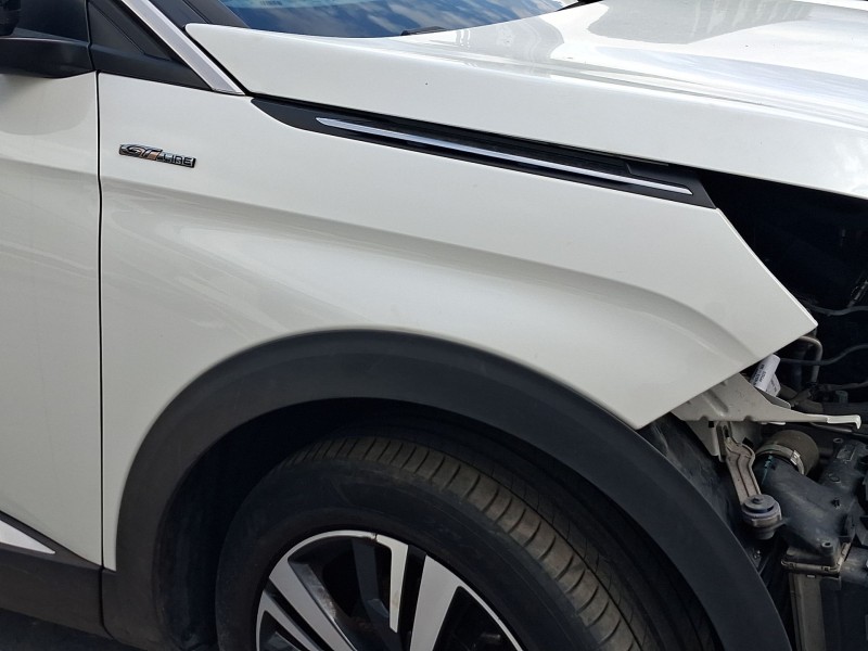 Recambio de aleta delantera derecha para peugeot 3008 ii suv (mc_, mr_, mj_, m4_) 1.5 bluehdi 130 referencia OEM IAM 9812305680 