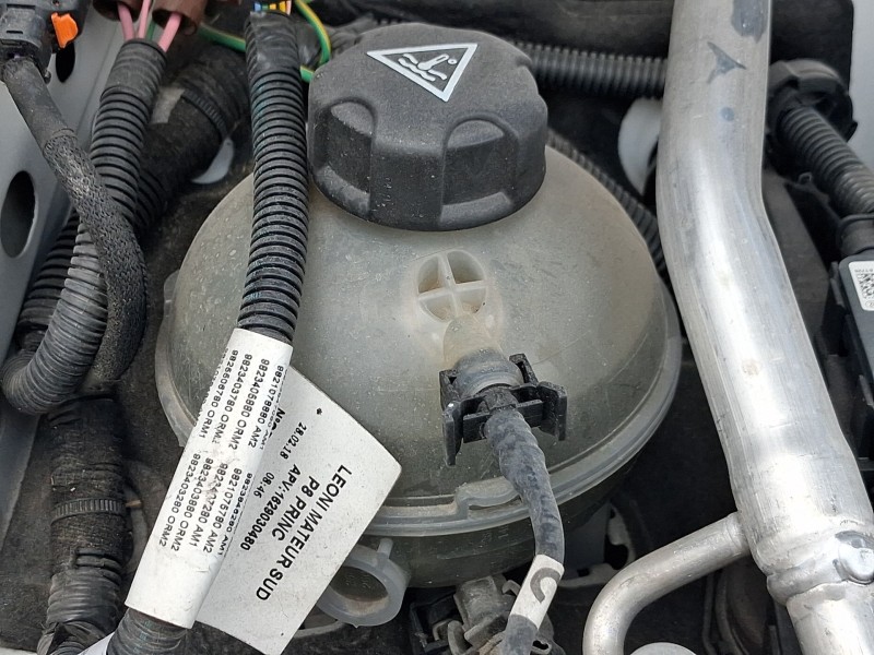 Recambio de deposito expansion para peugeot 3008 ii suv (mc_, mr_, mj_, m4_) 1.5 bluehdi 130 referencia OEM IAM 9678125880  
