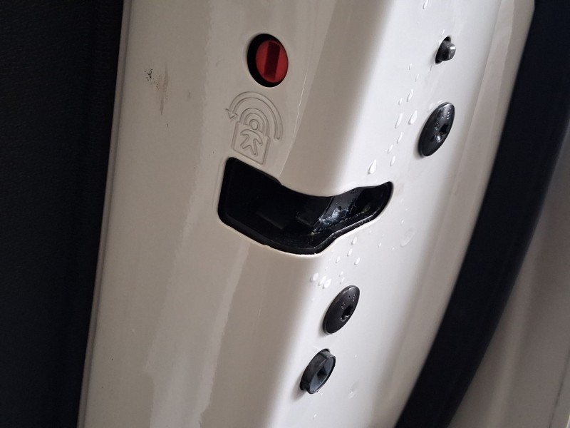 Recambio de cerradura puerta trasera derecha para peugeot 3008 ii suv (mc_, mr_, mj_, m4_) 1.5 bluehdi 130 referencia OEM IAM 98