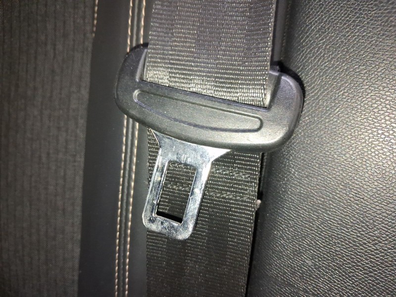 Recambio de cinturon seguridad trasero izquierdo para peugeot 3008 ii suv (mc_, mr_, mj_, m4_) 1.5 bluehdi 130 referencia OEM IA