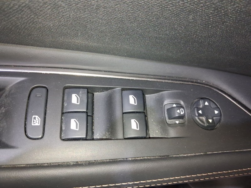 Recambio de mando elevalunas delantero izquierdo para peugeot 3008 ii suv (mc_, mr_, mj_, m4_) 1.5 bluehdi 130 referencia OEM IA