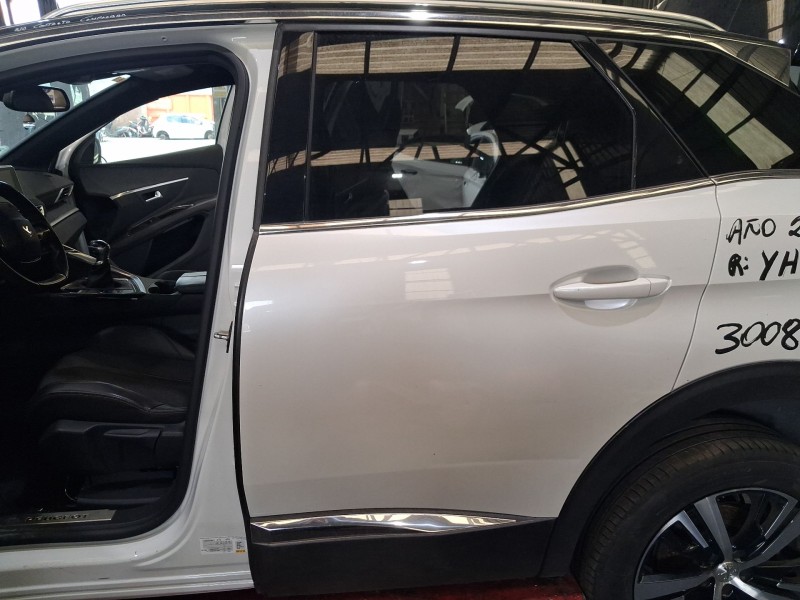 Recambio de puerta trasera izquierda para peugeot 3008 ii suv (mc_, mr_, mj_, m4_) 1.5 bluehdi 130 referencia OEM IAM 9812317280