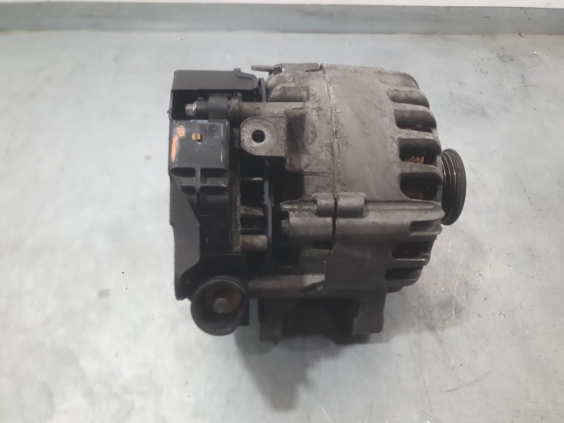 Recambio de alternador para peugeot 208 i (ca_, cc_) 1.6 hdi referencia OEM IAM 5705PA  