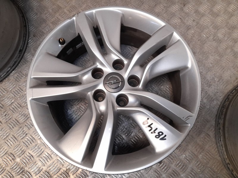 Recambio de juego llantas aluminio para opel meriva b monospace (s10) 1.6 cdti (75) referencia OEM IAM 7X17 5 TORN ET35 ROZADAS 