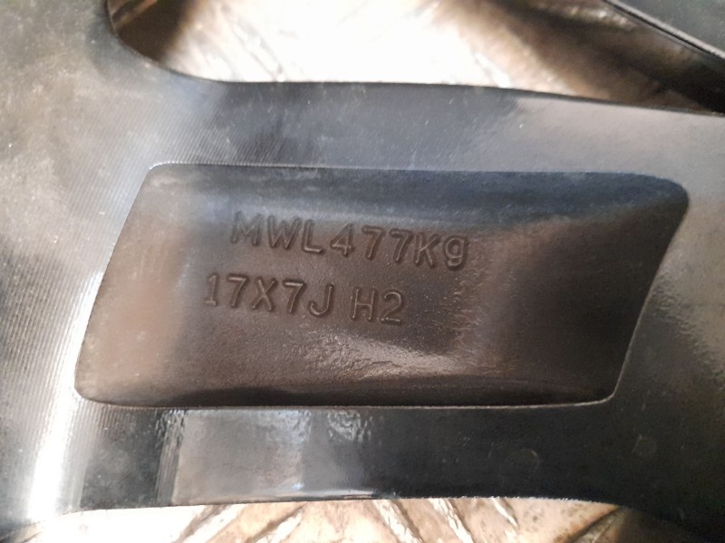 Recambio de llanta aluminio para mg zs suv (azs1) 1.5 vti referencia OEM IAM 7X17 5 TORN ET41 ROZADA ALUMINIO