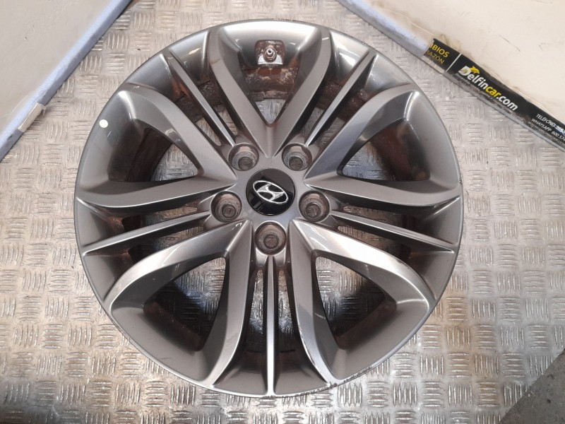 Recambio de llanta aluminio para hyundai ix35 (lm, el, elh) 1.6 referencia OEM IAM 6.5X17 5 TORN ET51 ROZADA ALUMINIO
