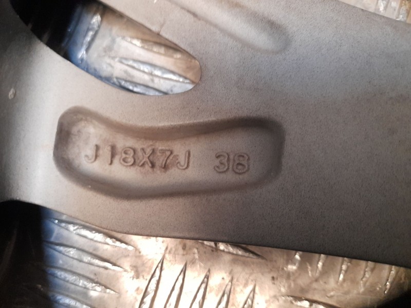 Recambio de llanta aluminio para mitsubishi outlander iii (gg_w, gf_w, zj, zl, zk) 2.0 hybrid 4wd referencia OEM IAM 7X18 5 TORN