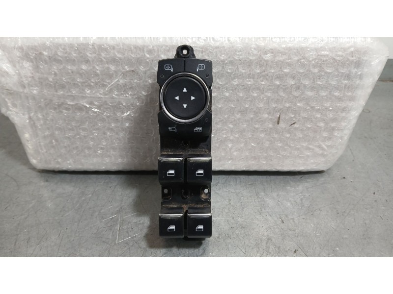 Recambio de mando elevalunas delantero izquierdo para ford focus iv (hn) 1.5 ecoblue referencia OEM IAM 2485592 C/MANDO RETROVIS