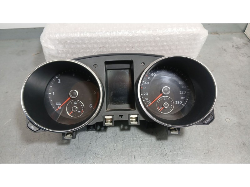 Recambio de cuadro instrumentos para volkswagen golf vi (5k1) 2.0 tdi referencia OEM IAM 5K6920871A  