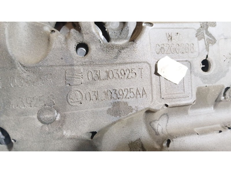 Recambio de tapa motor para volkswagen golf vi (5k1) 2.0 tdi referencia OEM IAM 03L103925R  