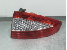 PILOTO TRASERO DERECHO EXTERIOR 7S7113404A 