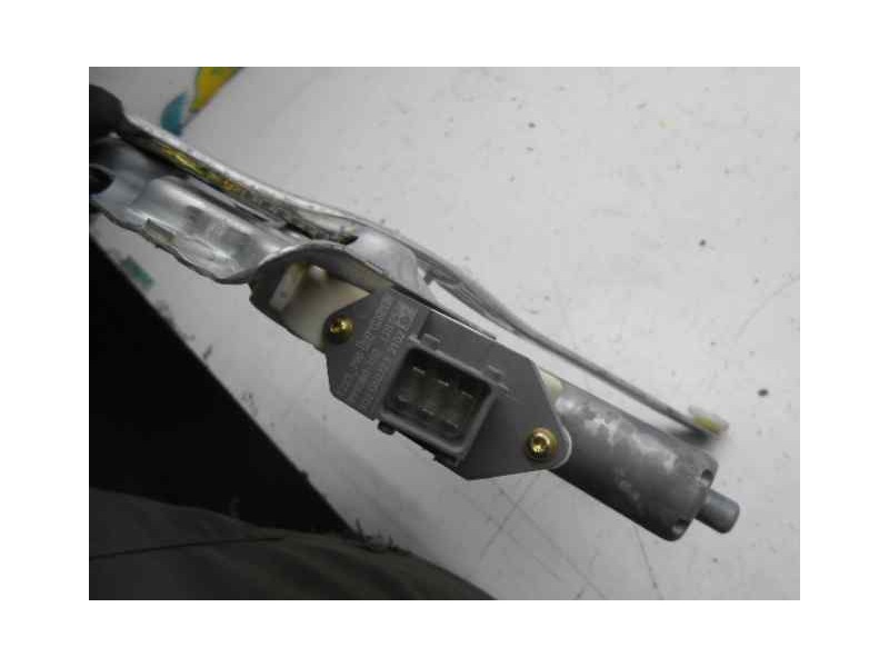 Recambio de elevalunas trasero izquierdo para toyota avensis berlina (t25) 2.2 d-4d executive sedán (4-ptas.) referencia OEM IAM