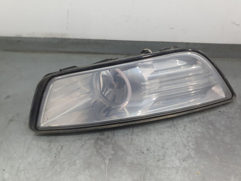 Recambio de faro antiniebla derecho para ford mondeo iv (ba7) 1.8 tdci referencia OEM IAM 1521876  