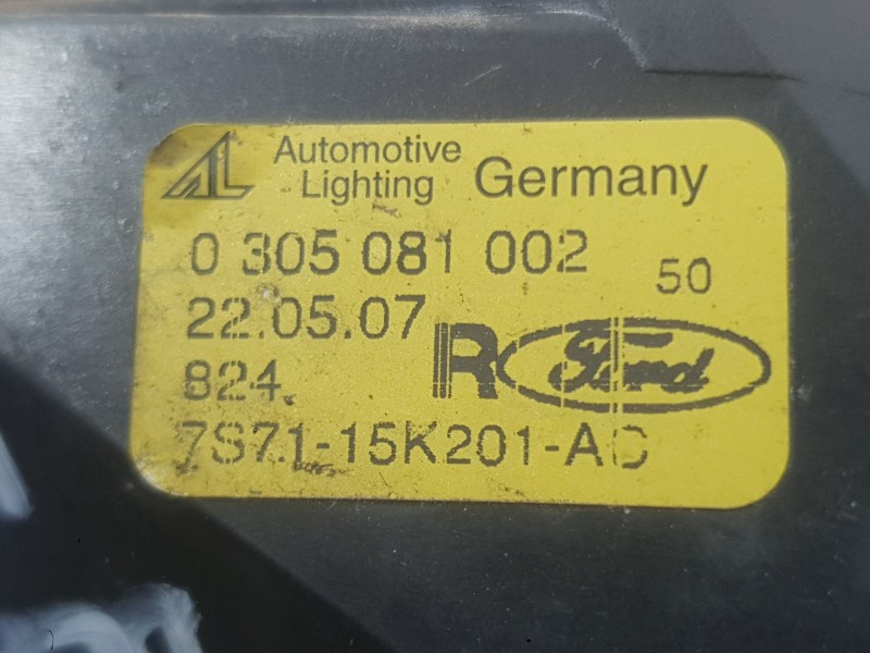 Recambio de faro antiniebla derecho para ford mondeo iv (ba7) 1.8 tdci referencia OEM IAM 1521876  
