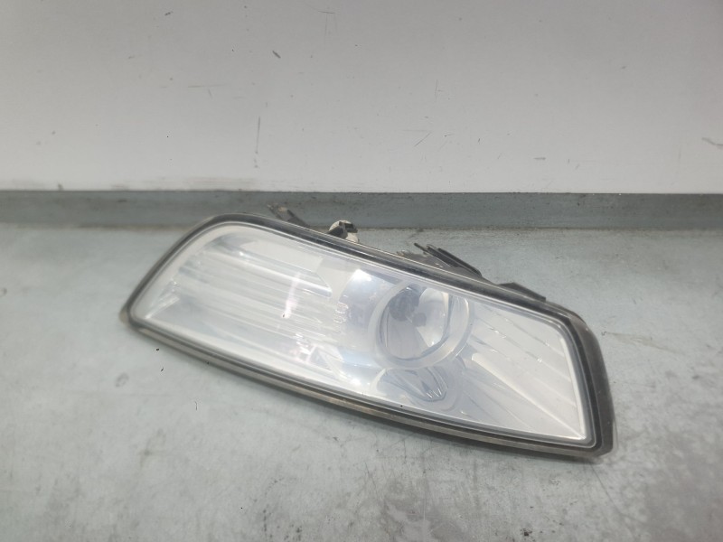 Recambio de faro antiniebla izquierdo para ford mondeo iv (ba7) 1.8 tdci referencia OEM IAM 1521705  