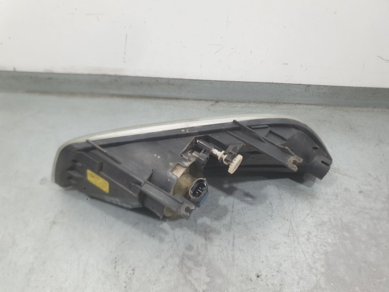 Recambio de faro antiniebla izquierdo para ford mondeo iv (ba7) 1.8 tdci referencia OEM IAM 1521705  