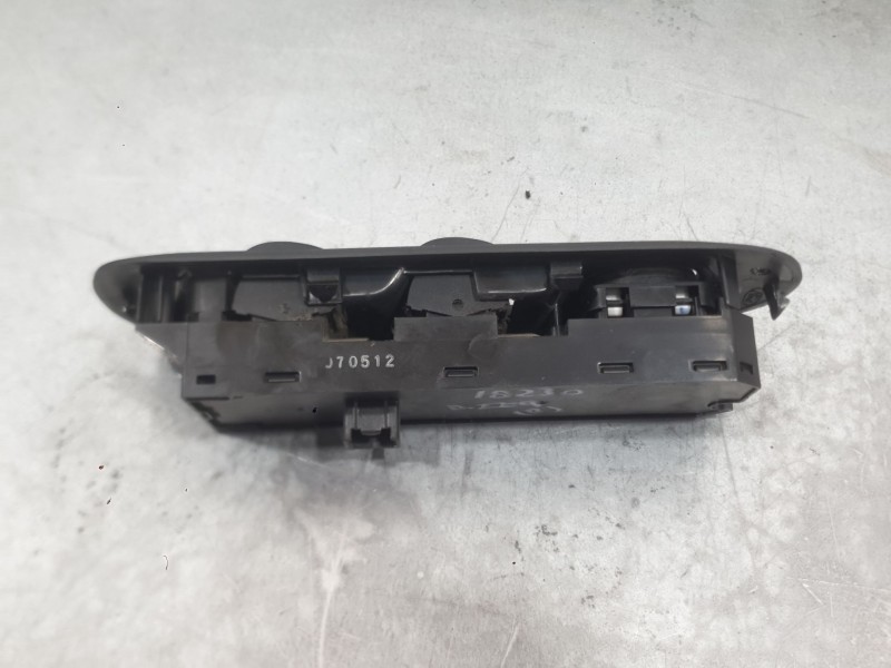Recambio de mando elevalunas delantero izquierdo para ford mondeo iv (ba7) 1.8 tdci referencia OEM IAM 1467191  