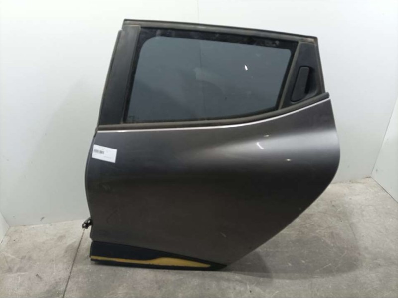 Recambio de puerta trasera izquierda para renault clio iv expression referencia OEM IAM   