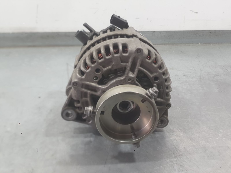 Recambio de alternador para ford mondeo iv (ba7) 1.8 tdci referencia OEM IAM 1757316 2099451 