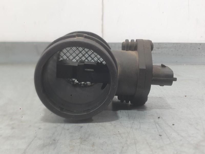 Recambio de caudalimetro para opel corsa c (x01) 1.2 (f08, f68) referencia OEM IAM 9193149  