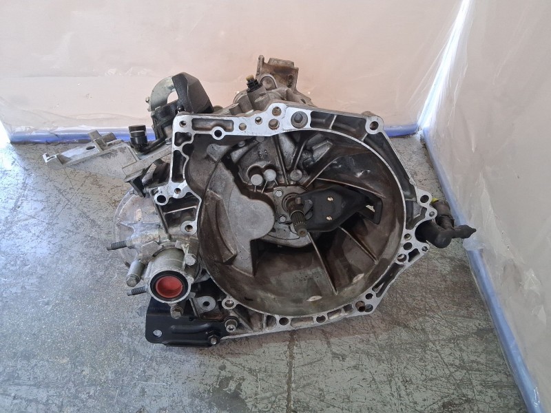 Recambio de caja cambios para peugeot 3008 ii suv (mc_, mr_, mj_, m4_) 1.6 bluehdi 100 referencia OEM IAM 20ET51 1620293880 9553