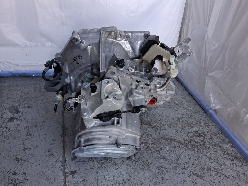 Recambio de caja cambios para peugeot 2008 ii (ud_, us_, uy_, uj_, ur_, uc_) 1.2 puretech 130 referencia OEM IAM 20V248 16291226