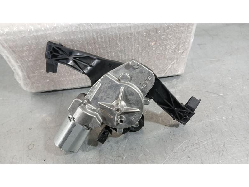 Recambio de motor limpia trasero para opel corsa e (x15) 1.4 (08, 68) referencia OEM IAM 39176498  