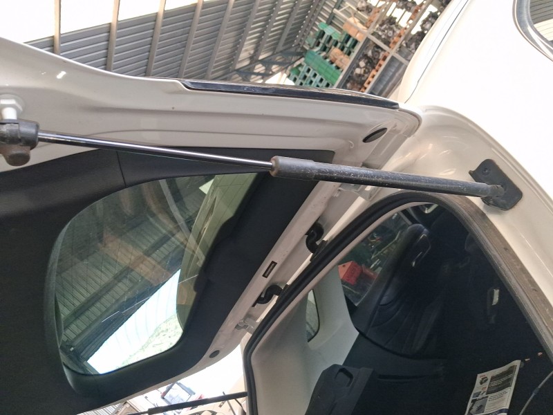 Recambio de amortiguadores maletero / porton para mg hs (as23) 1.5 t (sas23) referencia OEM IAM   